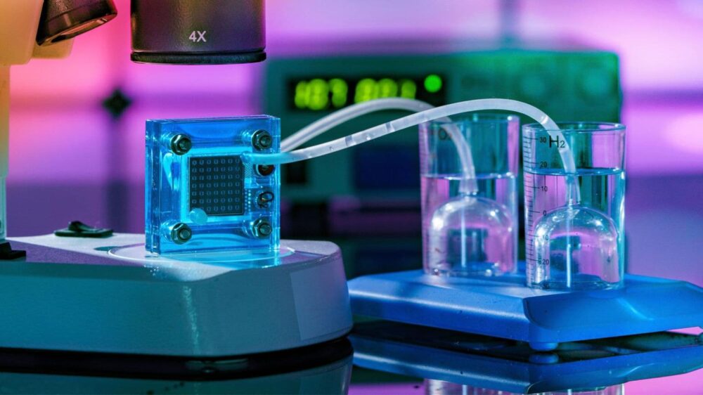 7 Artificial Photosynthesis Breakthroughs: Hope & Risks