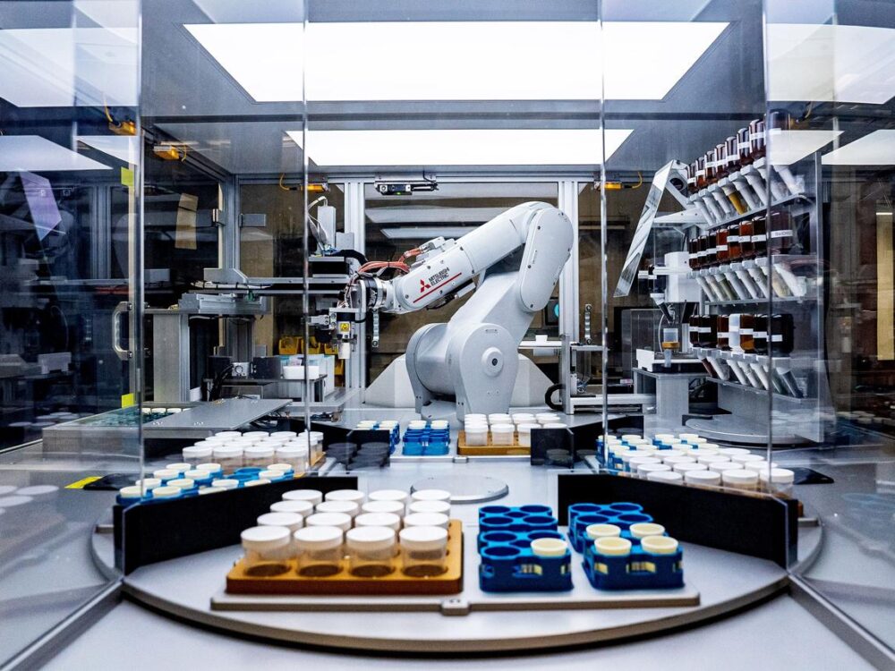8 Powerful Self-Driving Laboratory Breakthroughs: Hope & Risks